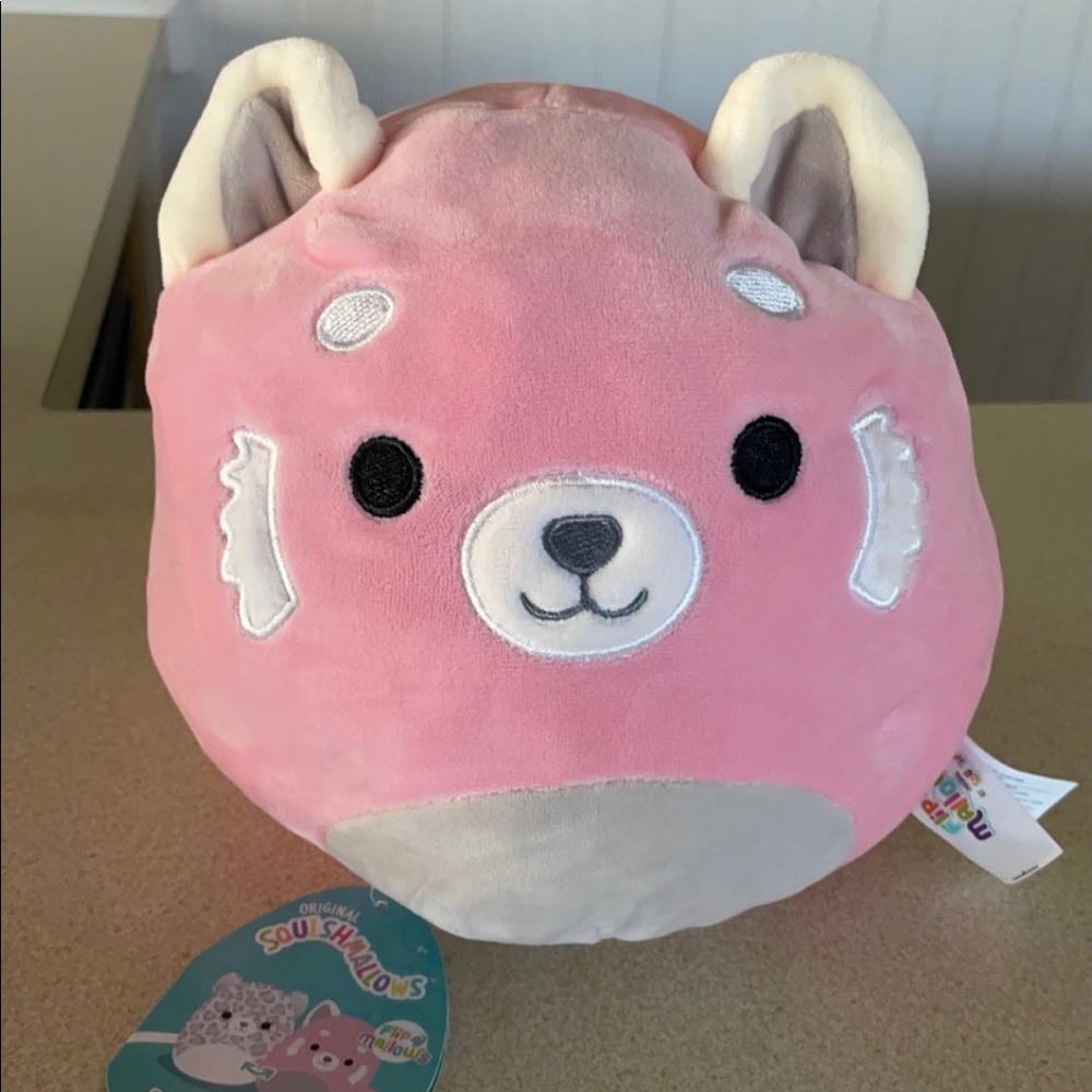 Squishmallow misha & dohna flip a mallow